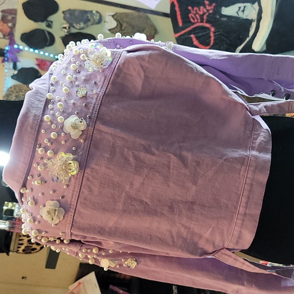 Jacket - Picture 2 of 3